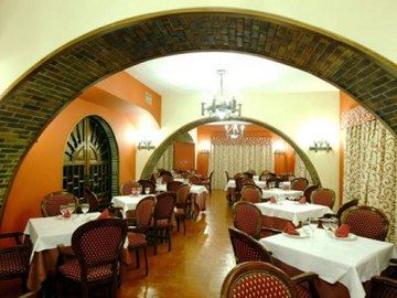 Hotel Leonor Miron