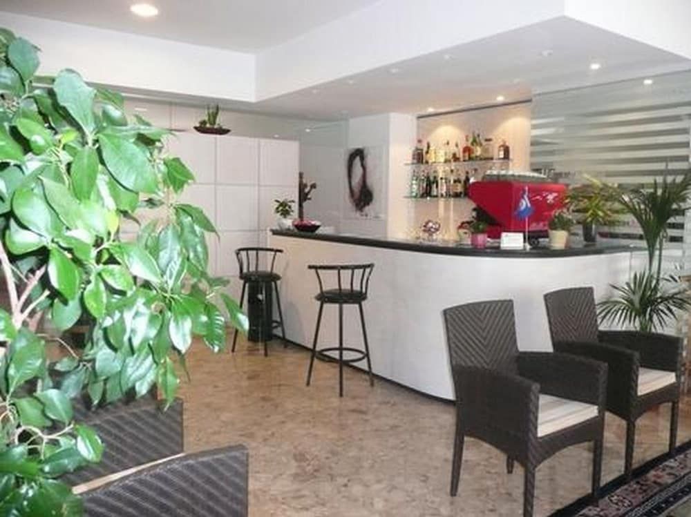 Stella Hotel