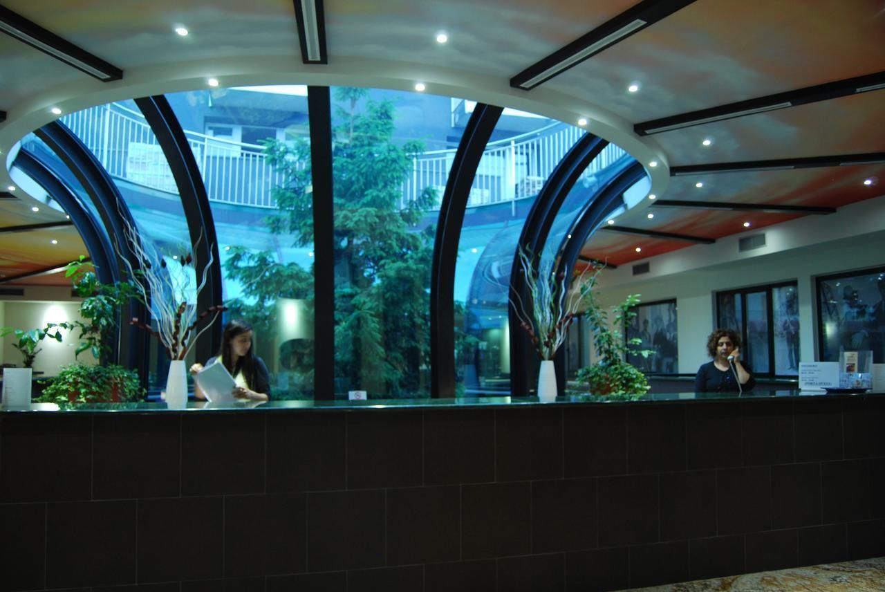 Hotel Fiera RHO