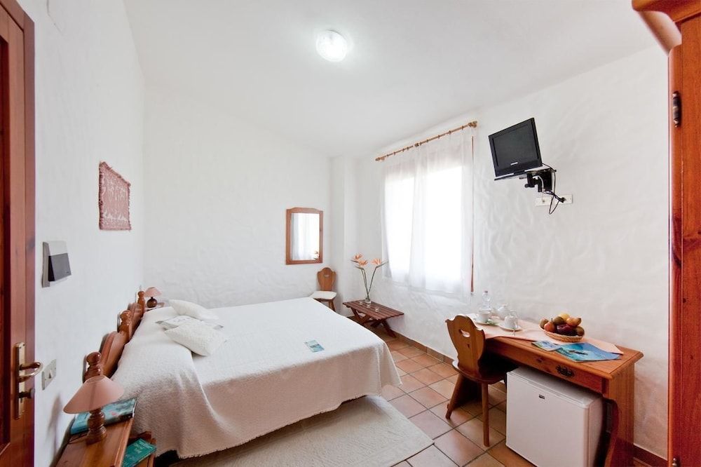 Hotel S'obreschida