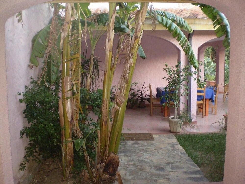 Hotel S'obreschida