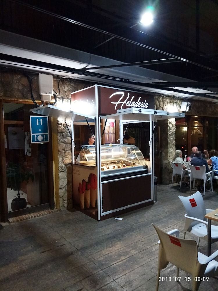 Hotel Yeste