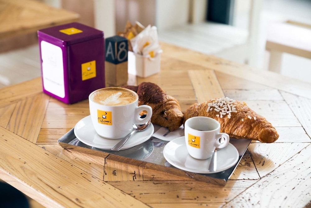Amalia Bakery Home