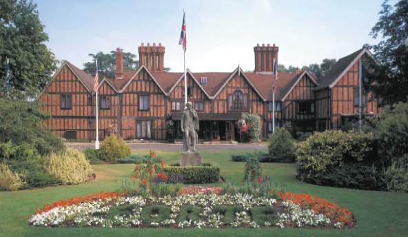 Macdonald Alveston Manor Hotel