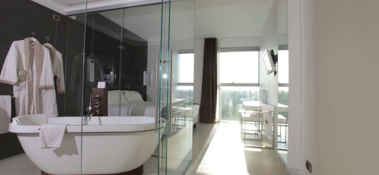 For You Hotel