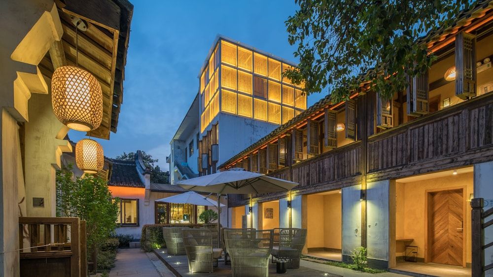 Floral Hotel Wuzhen Yuexiang
