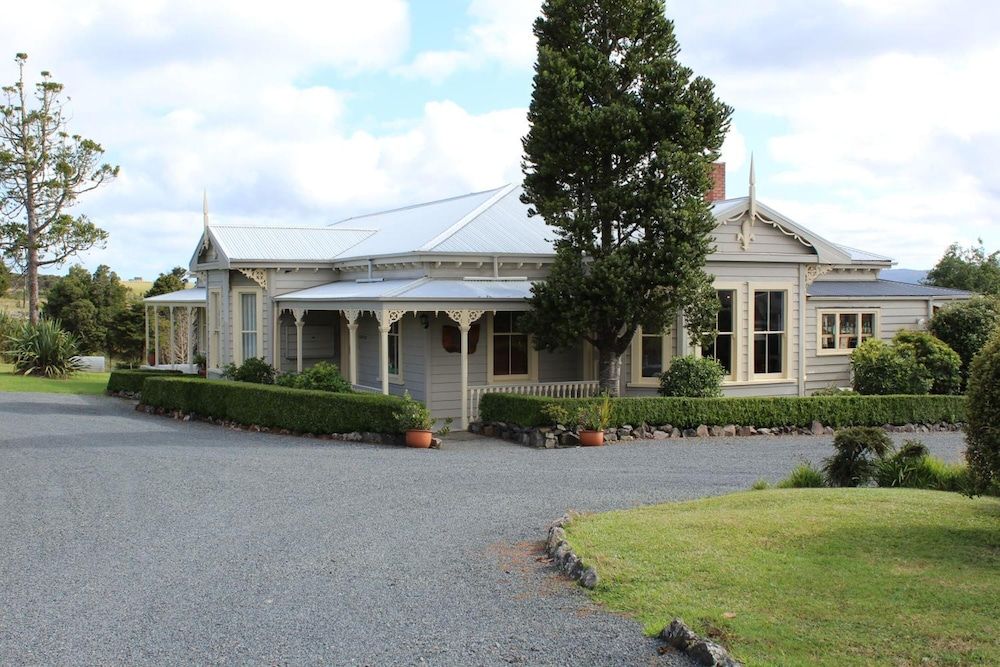 Waipoua Forest Lodge