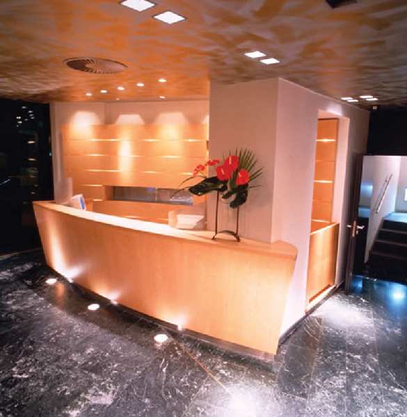 Premier Inn Köln City Centre