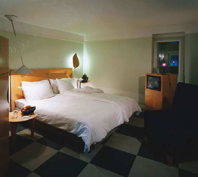 Premier Inn Köln City Centre