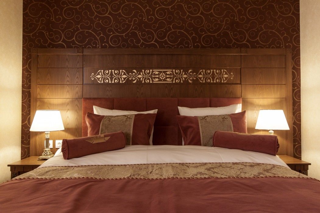 Zandiyeh Hotel