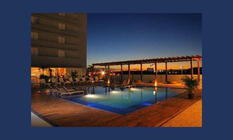Trinitarias Suites