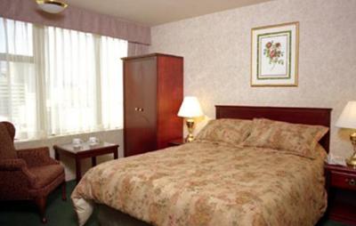 Sandman Signature Vancouver Downtown Hotel