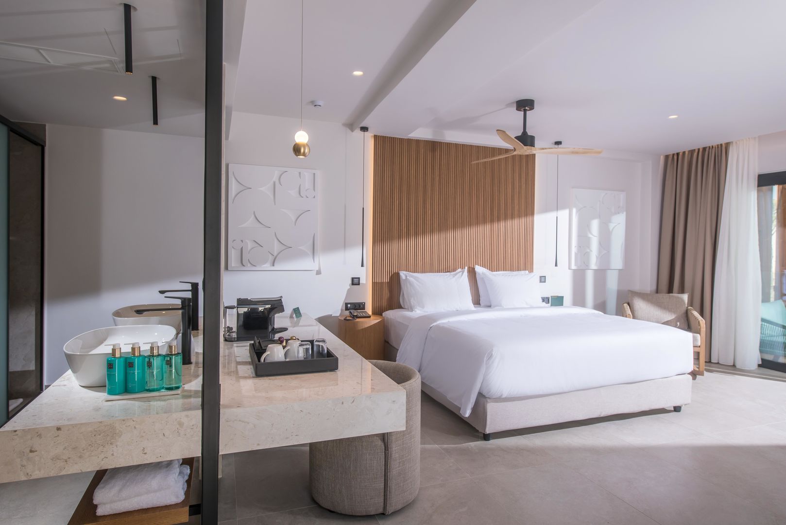 Noble Hotel Suites