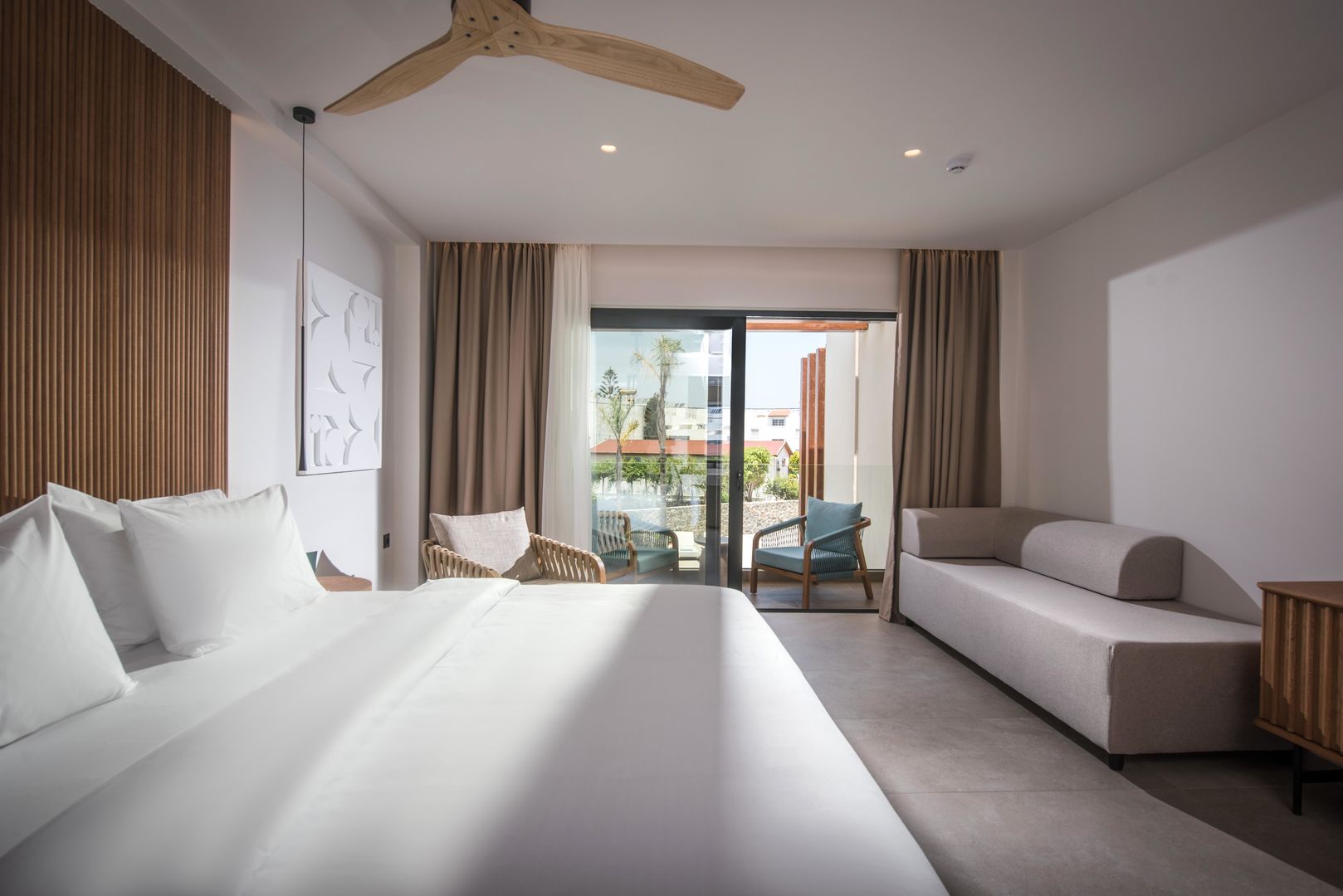 Noble Hotel Suites
