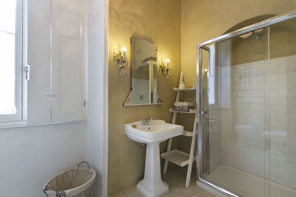 White Lilac Boutique B&B