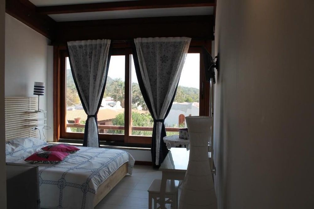 Il Caimano Bed &  Breakfast