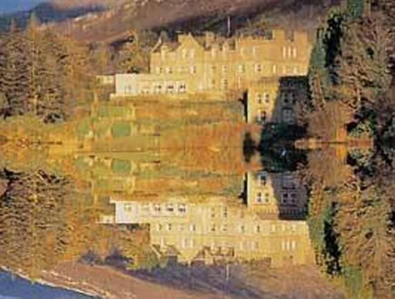 Ballynahinch Castle