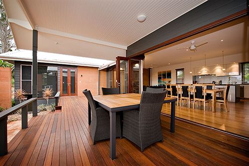 Lone Pine Cottage