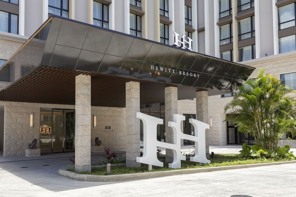 Hewitt Resort Naha