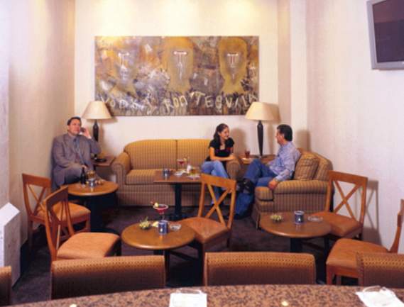 voco Saltillo Suites