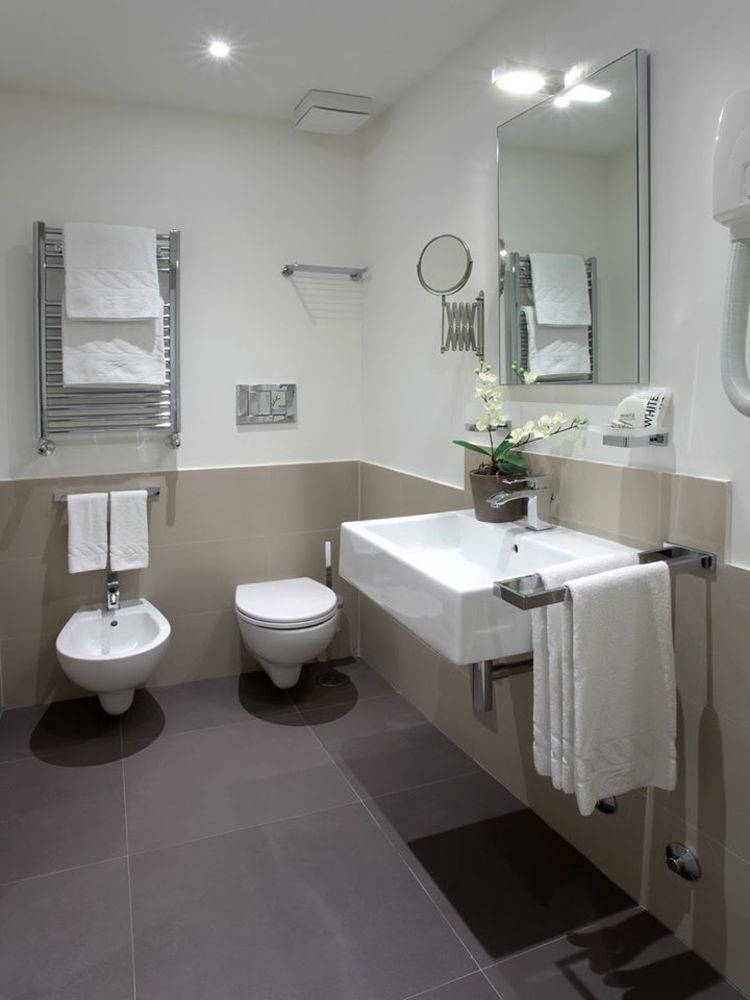 Regola Suite