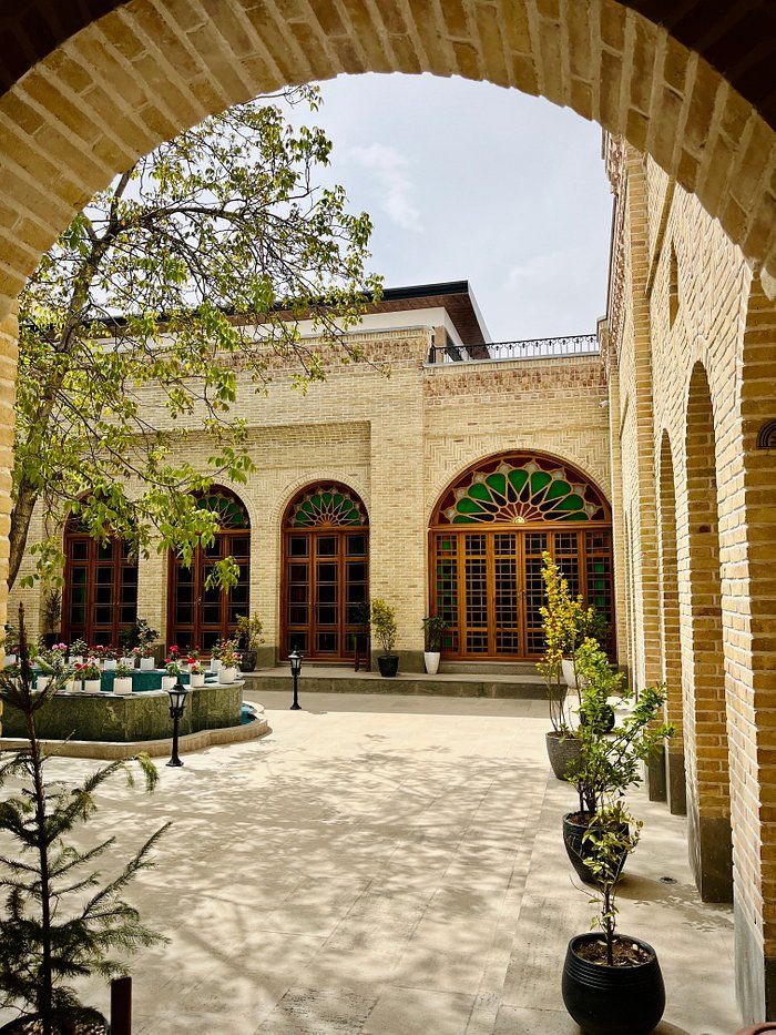 Zanjan Boutique Hotel