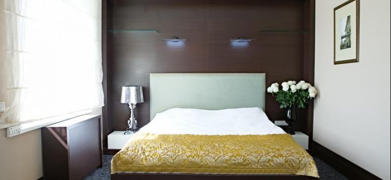 Maxim Pasha Hotel