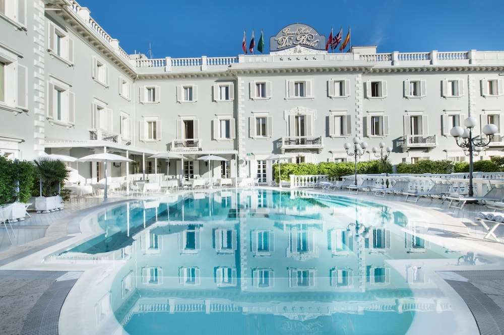 Des Bains