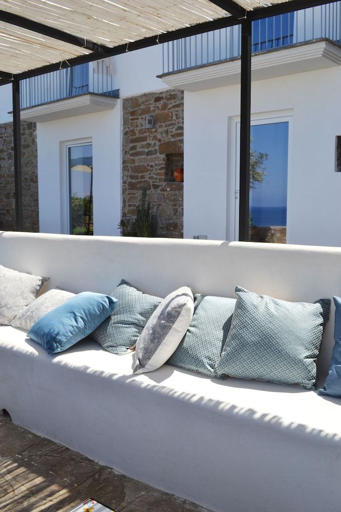 Albeca Relais