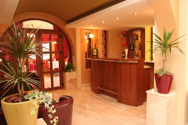 Grand Hotel
