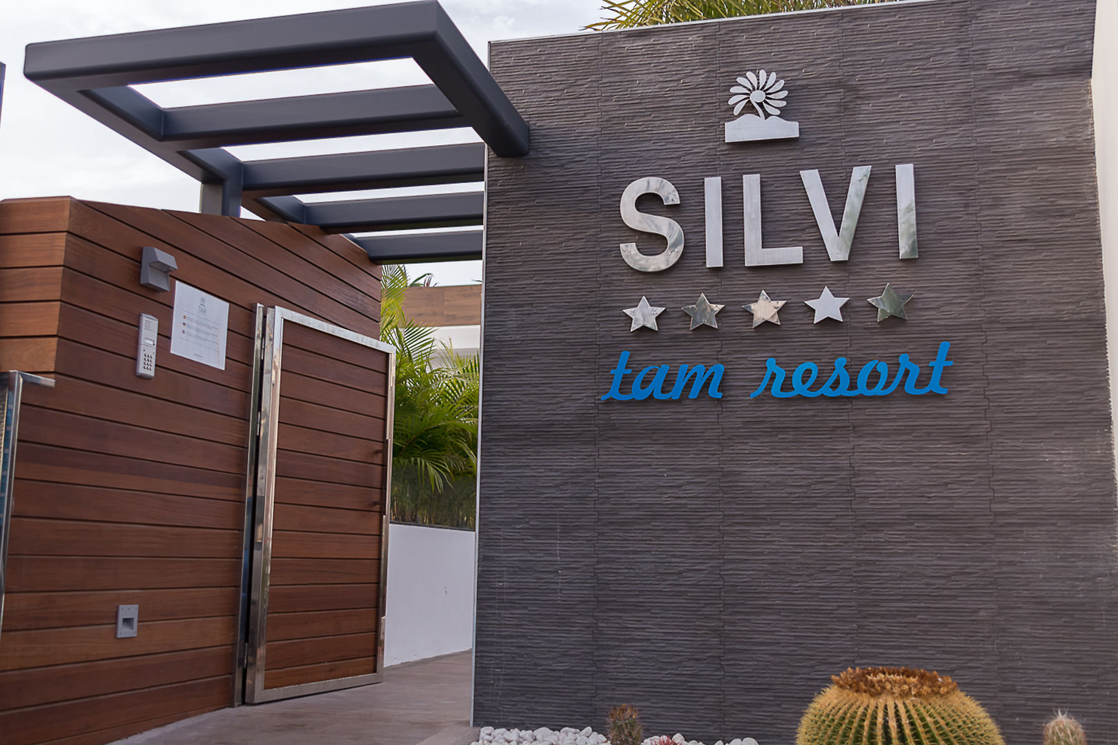 Aevum Resort