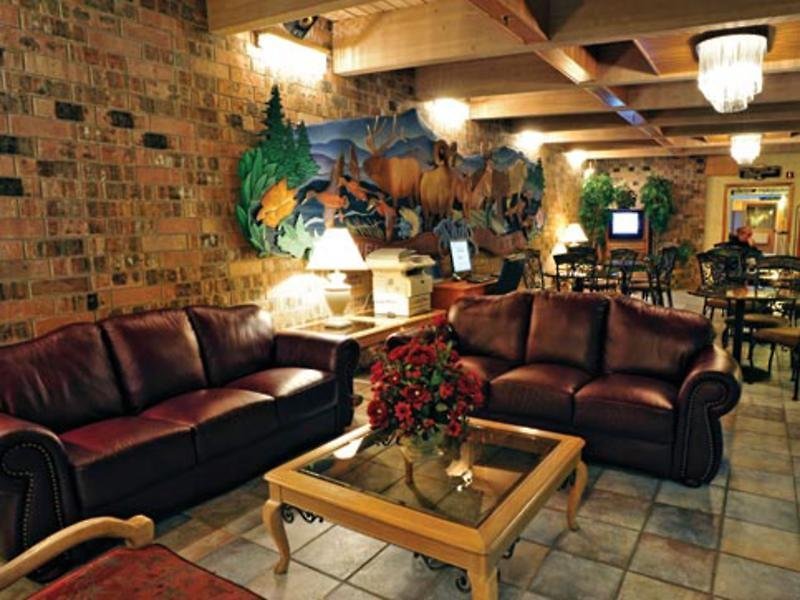 Thea Tacoma, Ascend Hotel Collection