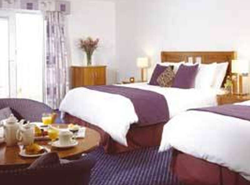 Garryvoe Hotel