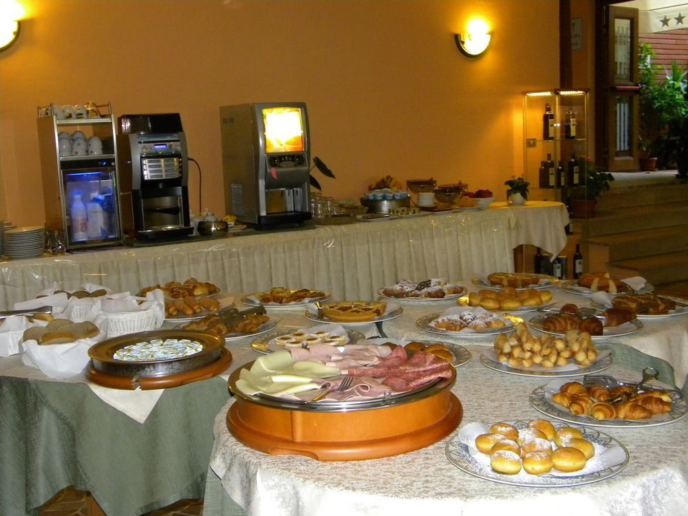 La Rosa Del Tirreno