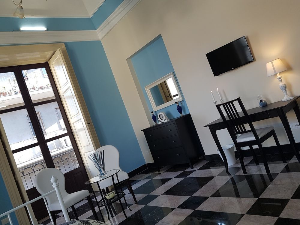 Central Suites