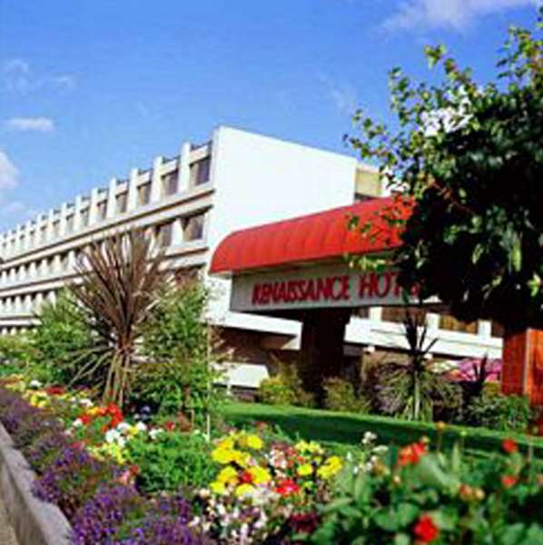 Renaissance London Heathrow Hotel