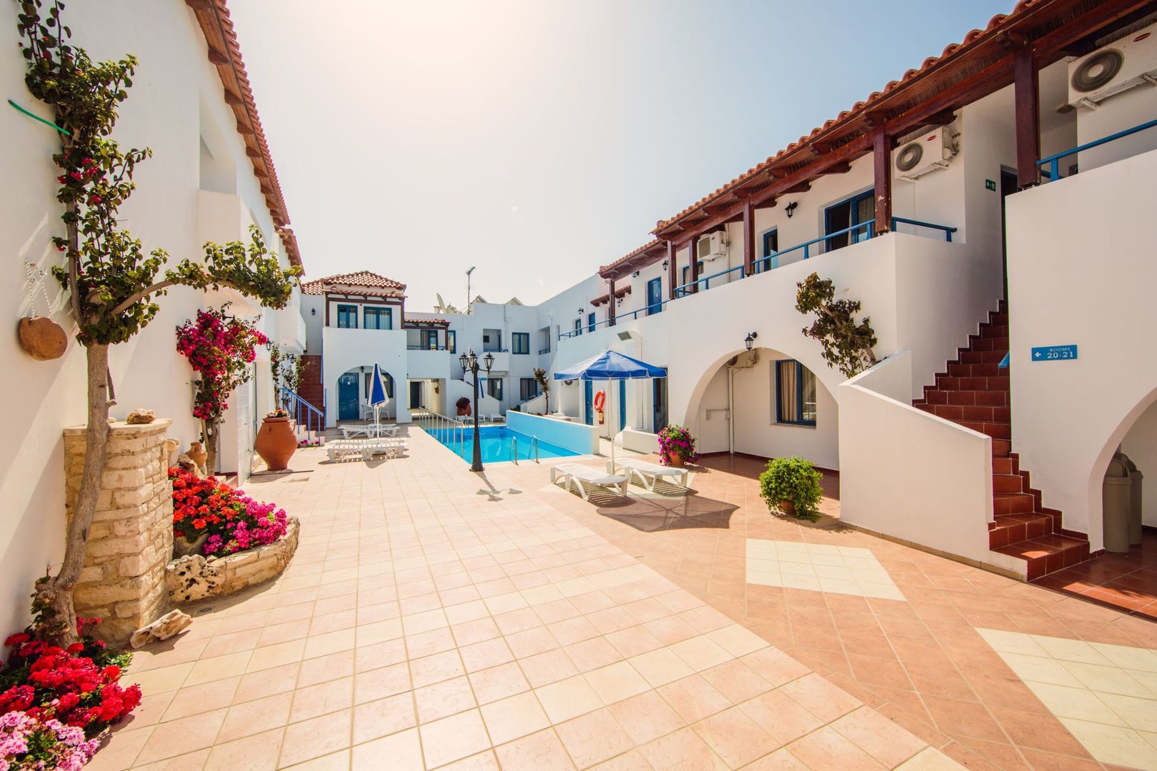 Iliana Hotel