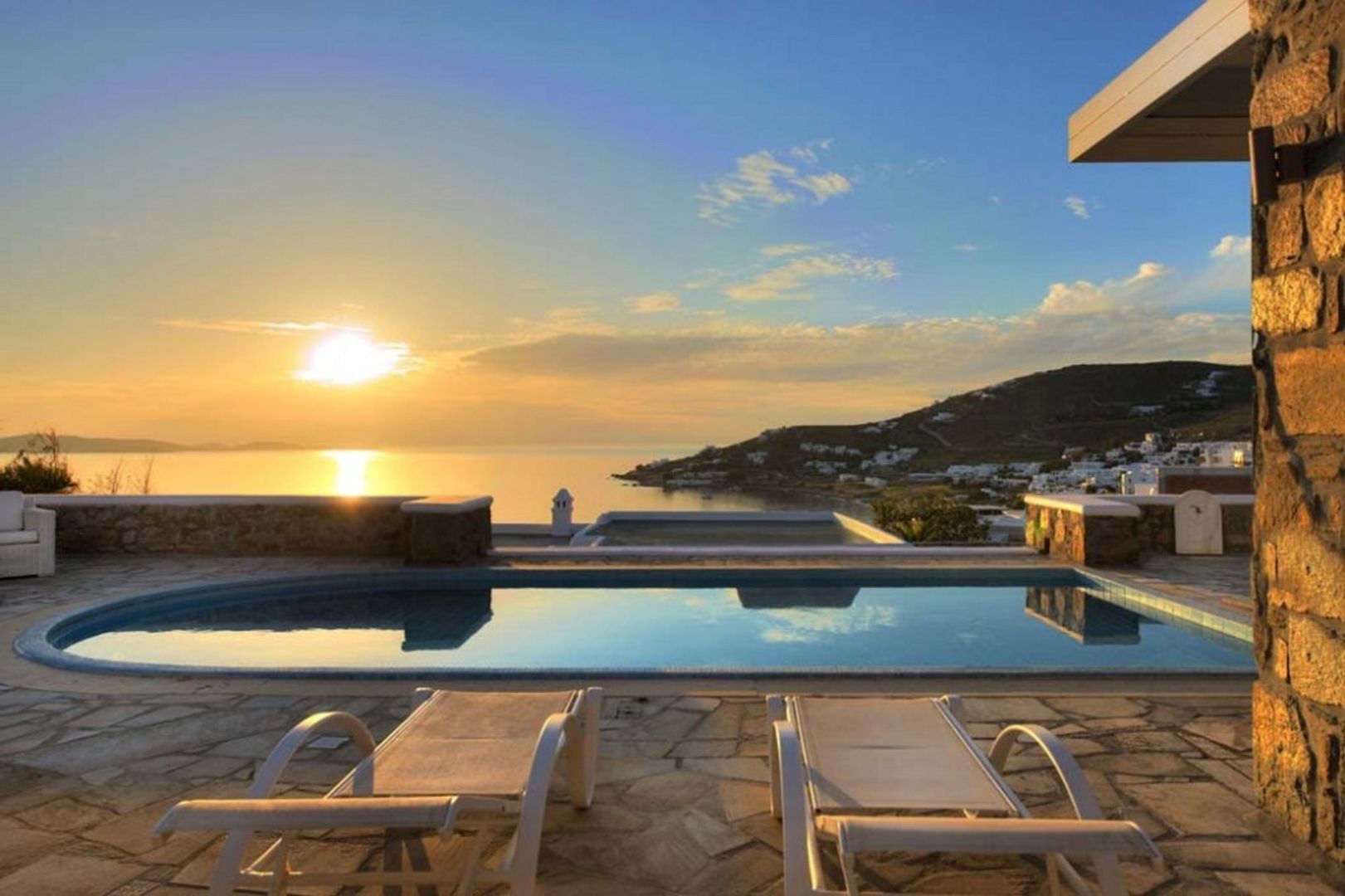 Amazon Mykonos Resort & Spa