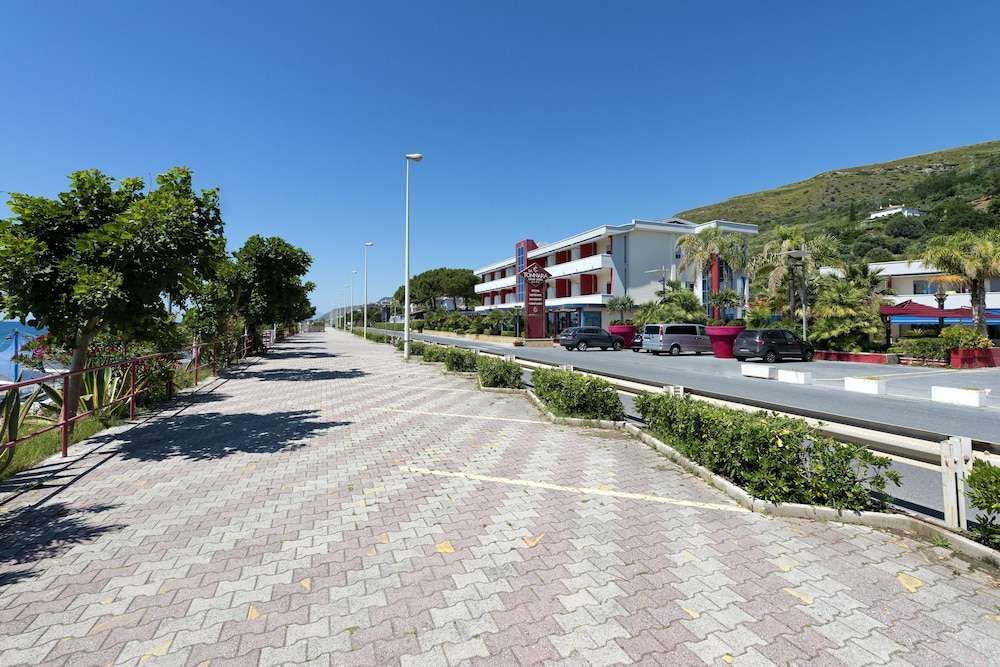 La Tonnara Grand Hotel