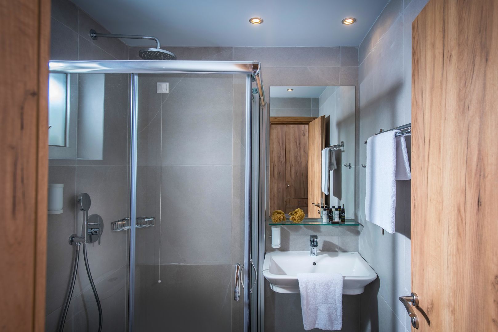 Mistral Mare Hotel