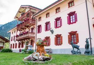 Villa Della Regina