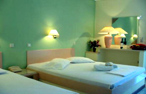 Daphne Hotel