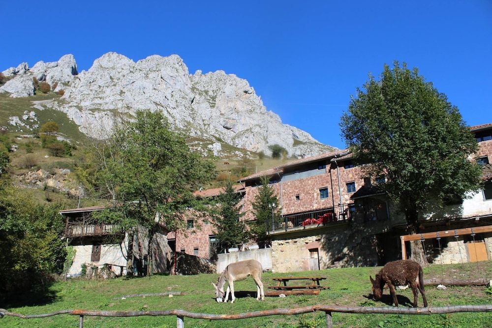 Hostería La Huerna