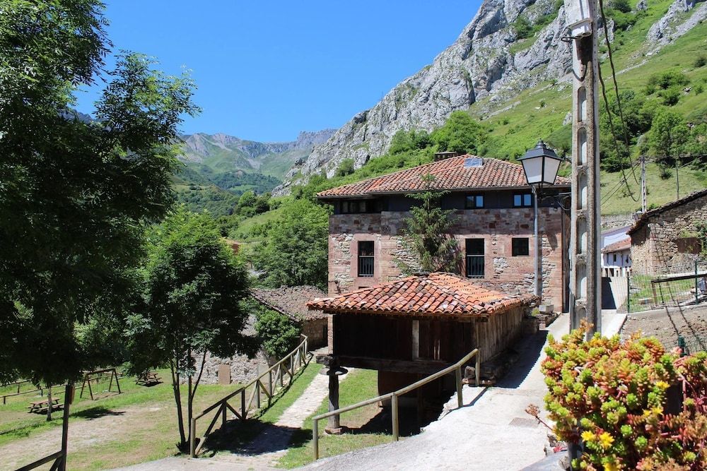 Hostería La Huerna