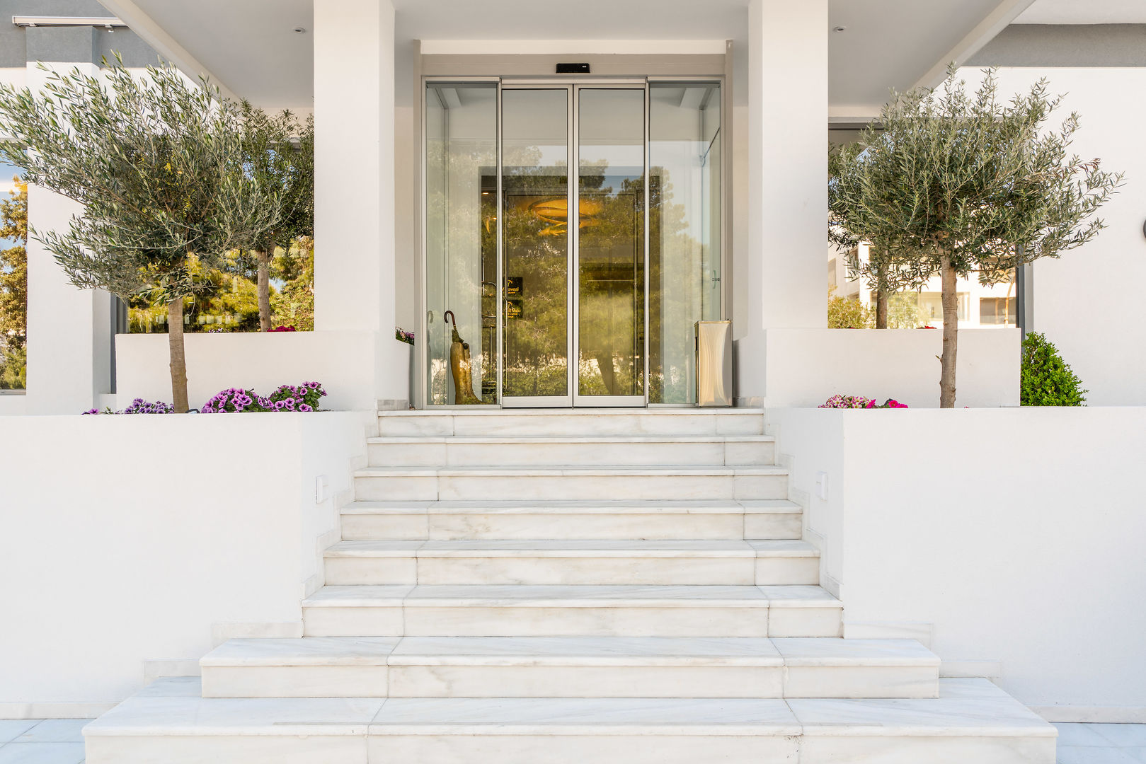 Glyfada Riviera Hotel