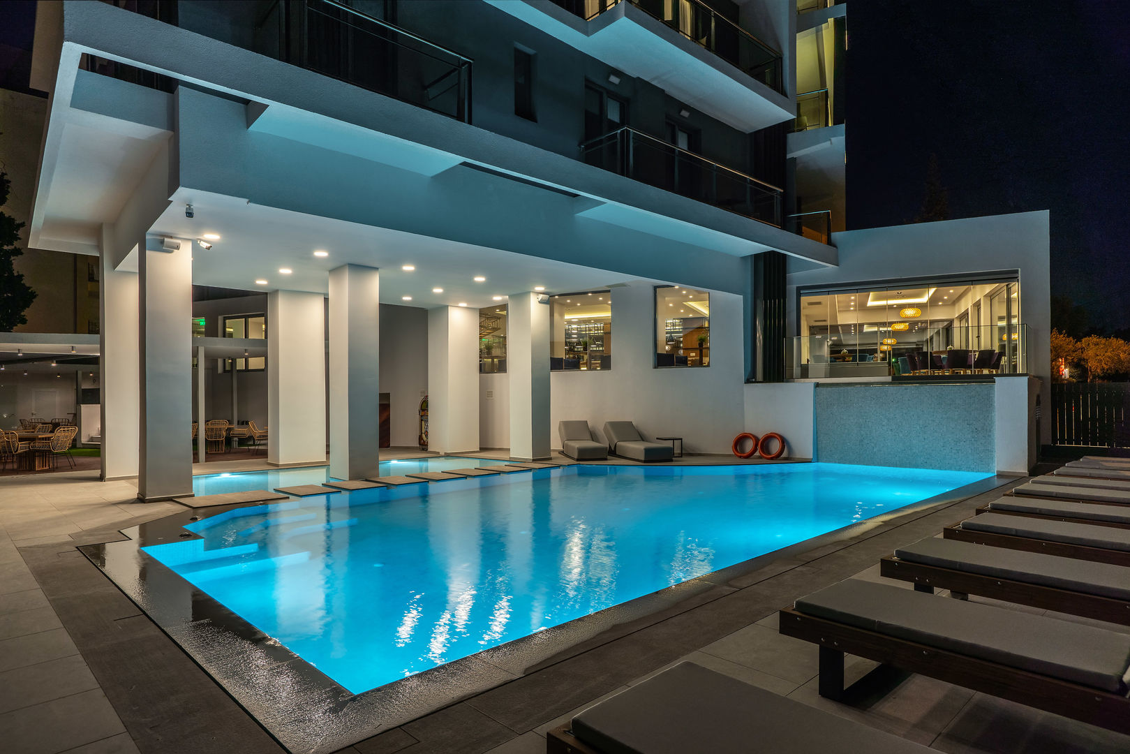 Glyfada Riviera Hotel