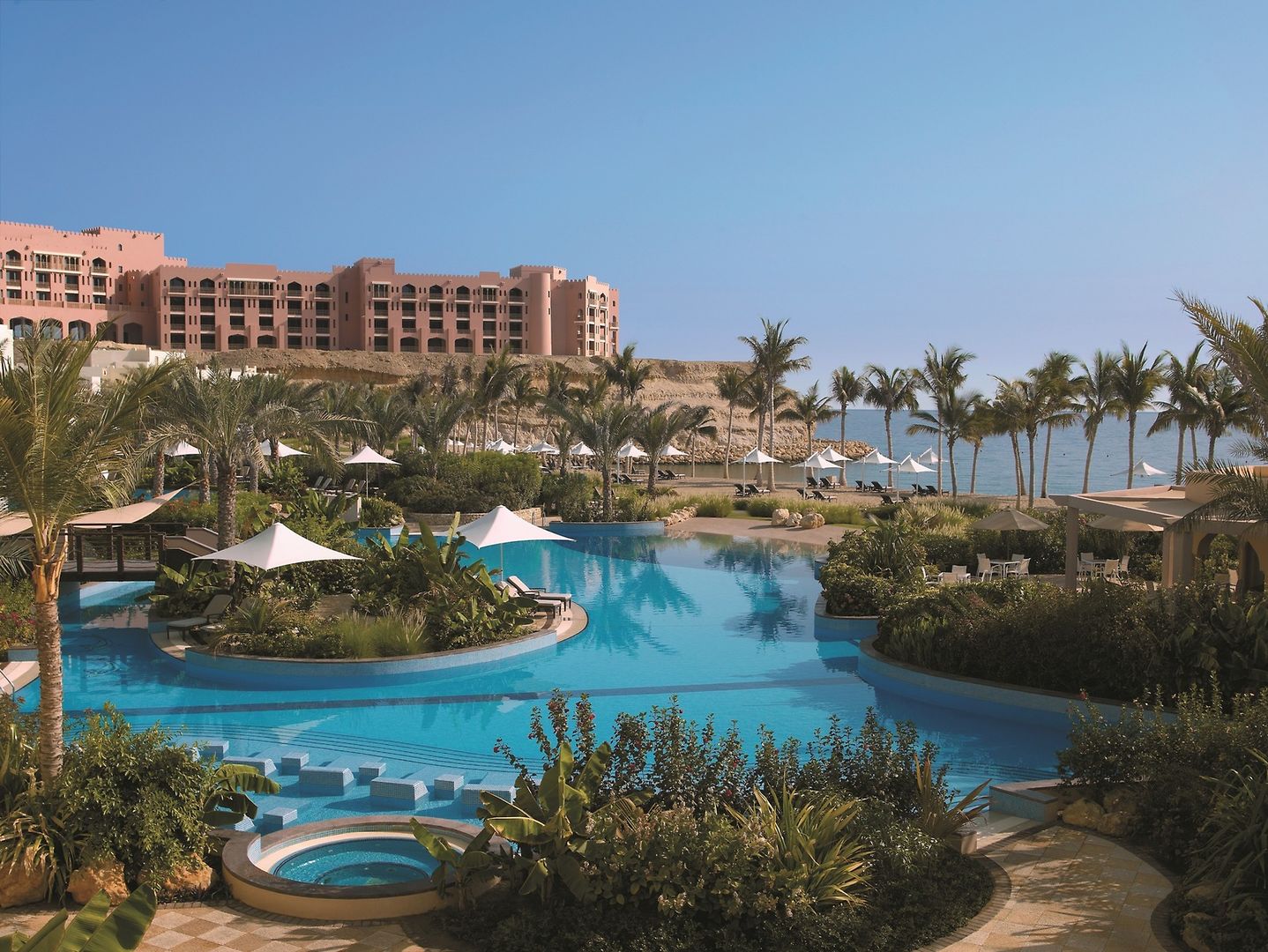 Hilton Muscat Al Bandar