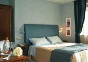 Andris Hotel