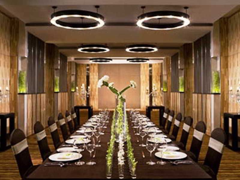 Courtyard by Marriott Gurugram Downtown