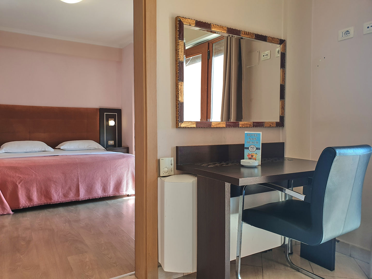 Hotel Nais Beach